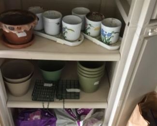 Hard Plastic cabinet with shelves & doors - Garage