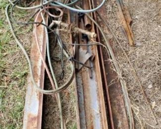 28 - Lot of scrap metal & copper wire