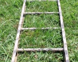 55 - Aluminum Ladder 17.5 ft