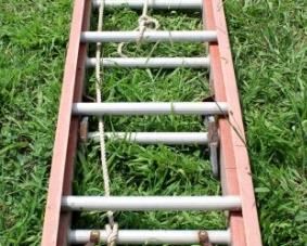 56 - Fiberglass Ladder 22ft