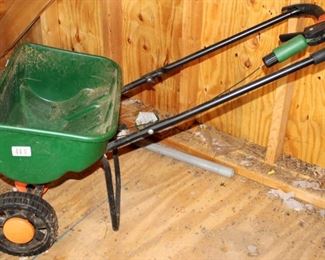 66 - Scott's Seed Spreader 27 x 20 x 42