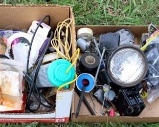 88 - Lot of assorted items