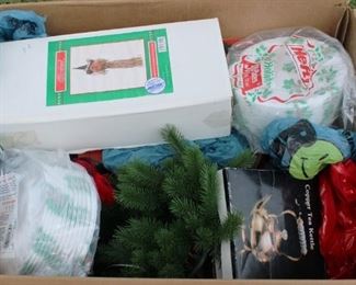 114 - Box lot of assorted items- Christmas