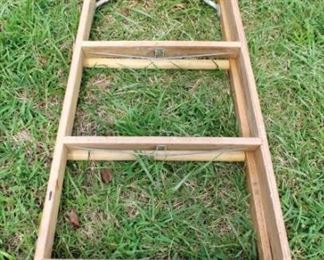 120 - Werner Wood Ladder 6ft