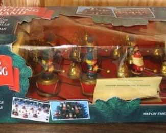 164 - Santas Marching Band Musical Decoration