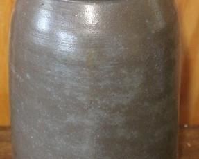 175 - Stoneware Crock 8 1/2" x 5"