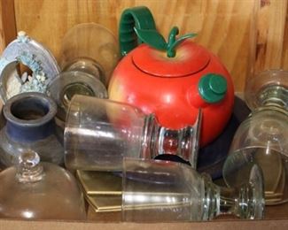 185 - Tray Lot of Assorted Items