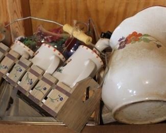 204 - Tray Lot Assorted Items