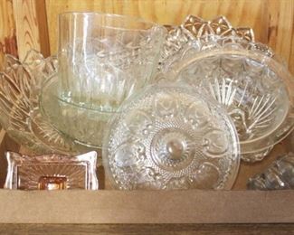 238 - Tray Lot Assorted Glass Items