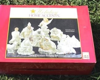305 - Home Accents Nativity Set in Box