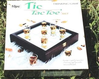 306 - Tic Tac Toe Drinking Game in Box