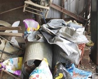 325 - Lot of Assorted Items