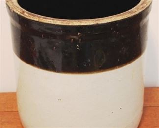 392 - Stoneware Crock 7 1/2" x 8"