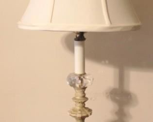 399 - Lamp 28" Tall