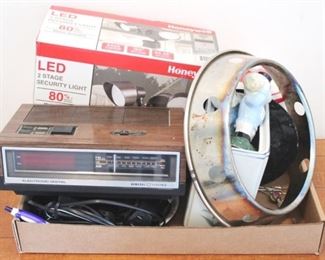 405 - Tray Lot of Assorted Items