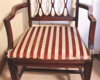 427 - Vintage Chair 23" x 19" x 36"