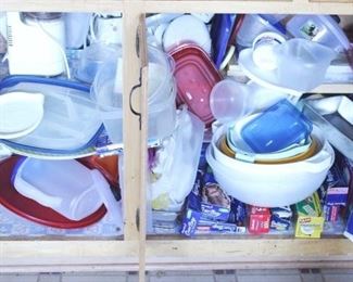 438a - Cabinet Lot Assorted Items