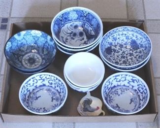 451 - Tray Lot Assorted Blue/White Bowls