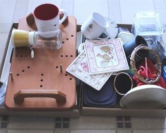 454 - 2 Tray Lots Assorted Items