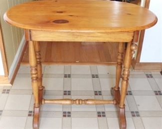 558 - Wood Table 27" x 31 1/2" x 20"