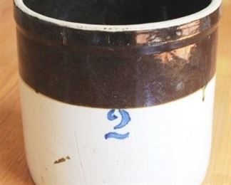 586 - 2 Gallon Stoneware Crock 10" x 91/2"