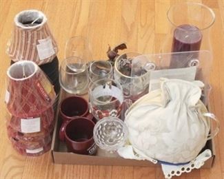 610 - Tray Lot of Assorted Items