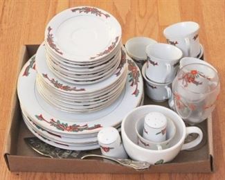 611 - Tray Lot of Christmas Dishes