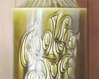 638 - Cookie Jug Cookie Jar 12" Tall