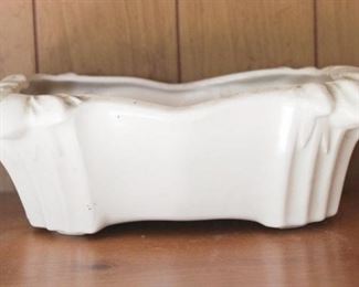 643 - McCoy Planter 3" x 8 1/2" x 5"