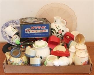 673 - Tray Lot of Assorted Items