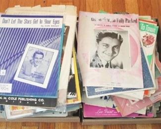 686 - 2 Tray Lots of Assorted Sheet Music