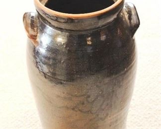 760 - 4 Gallon Stoneware Crock As is/Chipped