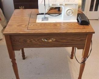 834 - Singer Sewing Machine 20" x 30" x 40"