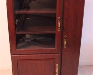 901 - Entertainment Stand/Cabinet 28" x 44" x 18"