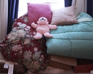 908 - Lot of Assorted Items