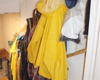 947 - Lot Assorted Items Hanging on Right Side of Stairs Please note that items stored in basement may be moldy