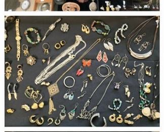 Lot of Jewelry 