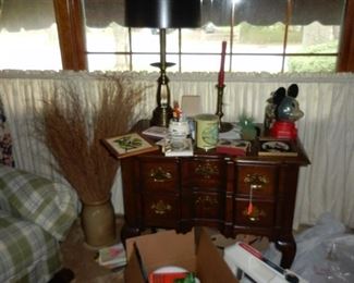 Small chest of drawers