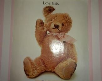 Oneida advertising "Love Lasts"