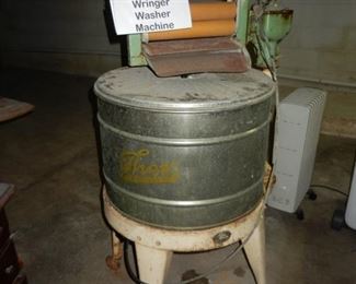 Wringer washing machine