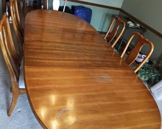 Dining Table Extendable with 2 Leaves, 5 Side Chairs, and 1 Armchair