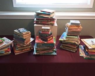 HUGE Lot of Assorted Childrens Books