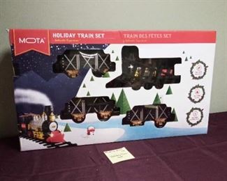 MOTA Holiday Train Set