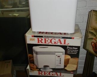 3 bread makers  NEW