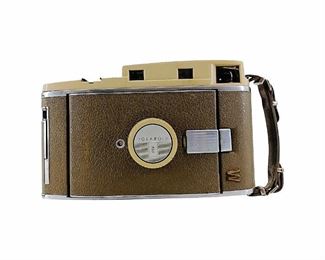 Vintage 1957 Polaroid Polaroid Camera 800