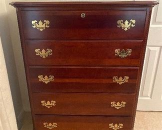 Kincaid Chest of Drawers