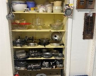 Tupperware, Glass Bakeware, Cookware, Bakeware, Belgique Steamer/ Double Boiler, Spice Racks