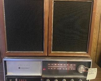 Vintage Penncrest JcPenney AM/FM Stereo 8 Track Player w/ 2 speakers