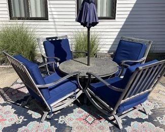 Drinking Patio Table, 4 Chairs and Umbrella
