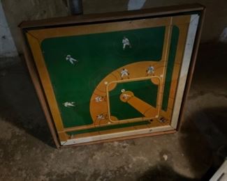 VINTAGE BASEBALL GAME